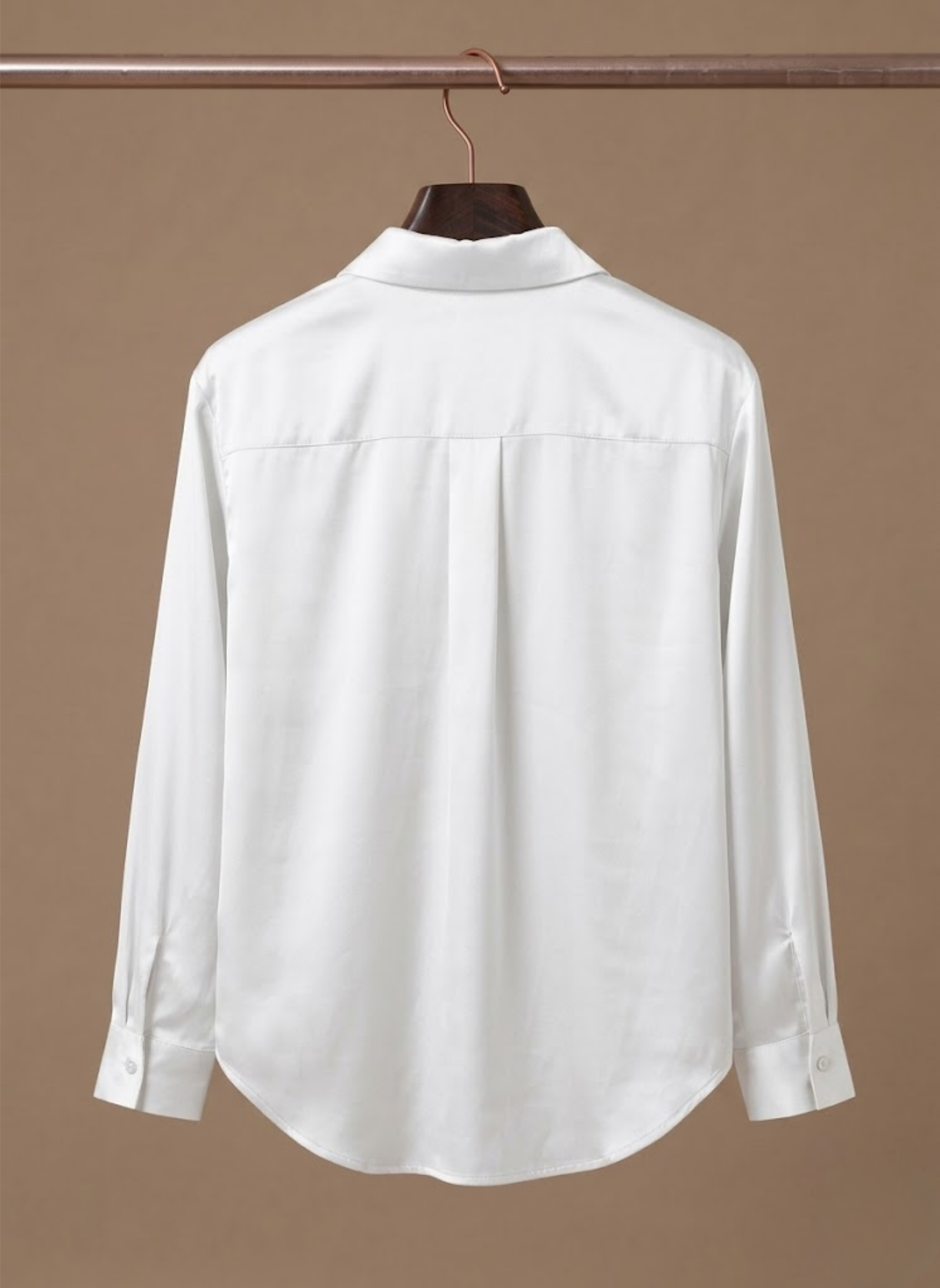 Elegant Satin-Look Shirt With Collared Neckline