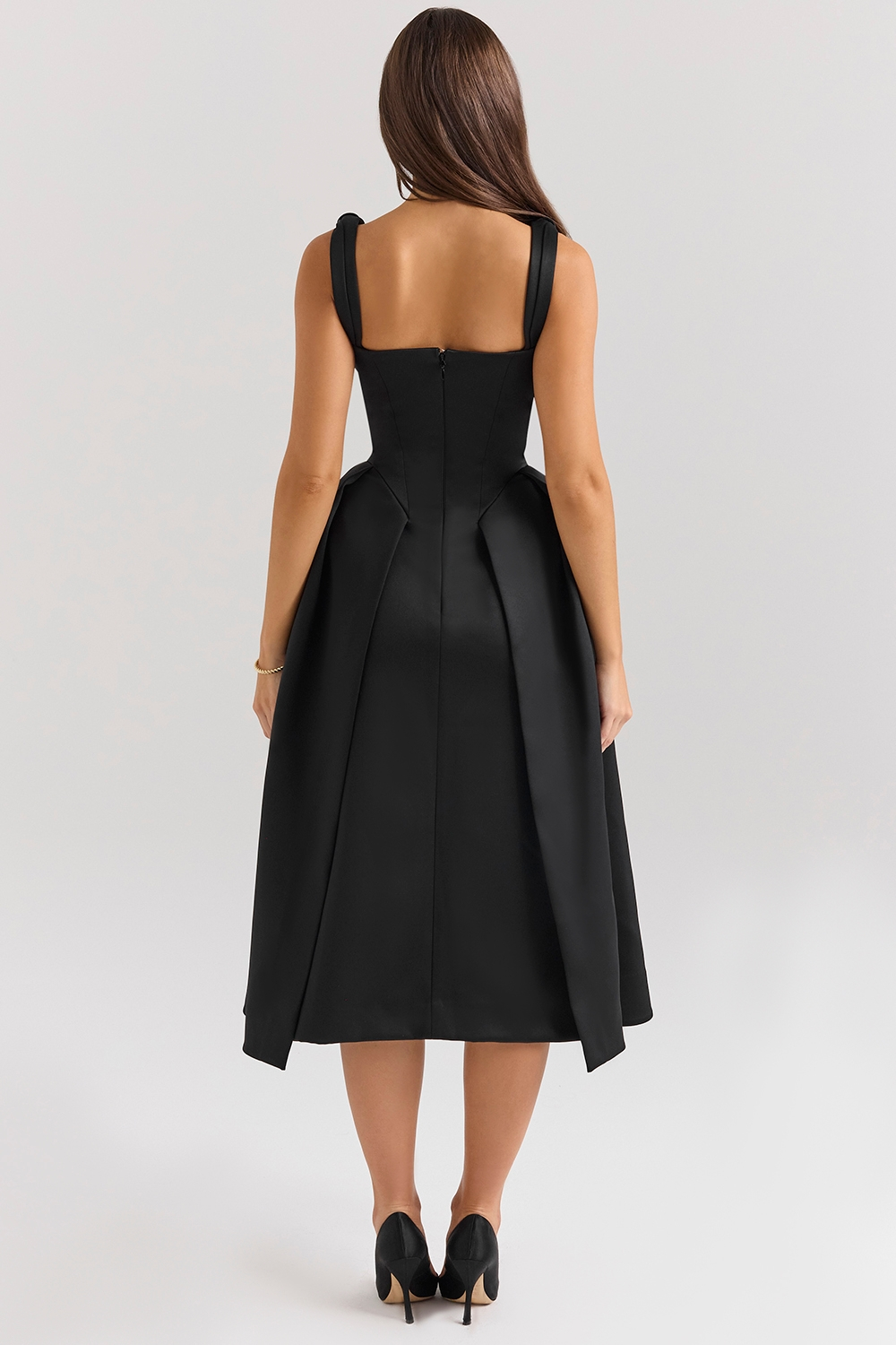 Satin-Look Finish Dress With V-Neck Corset-Style Evening