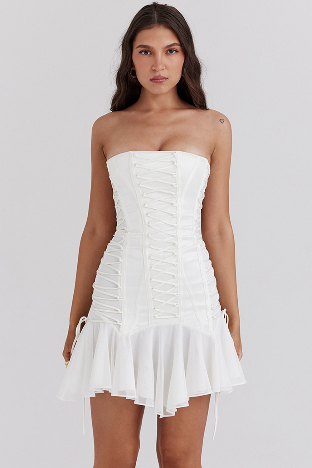 Elegant Satin-Look Dress With Strapless Neck Evening