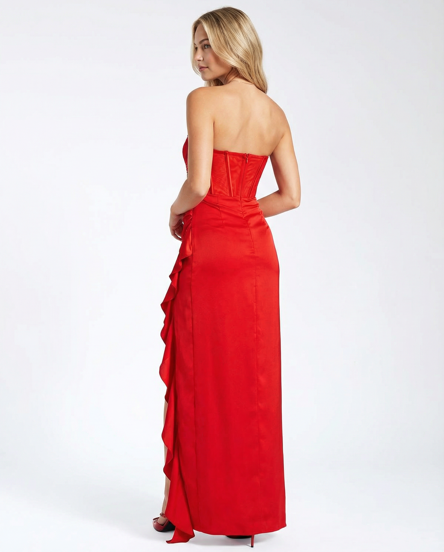 Elegant Satin Bodycon With Sweetheart Neckline Corset-Style Evening